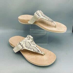 Vionic Wanda Flip Flop Womens Size 10 Beige T Strap Snake Embossed Thong Sandal